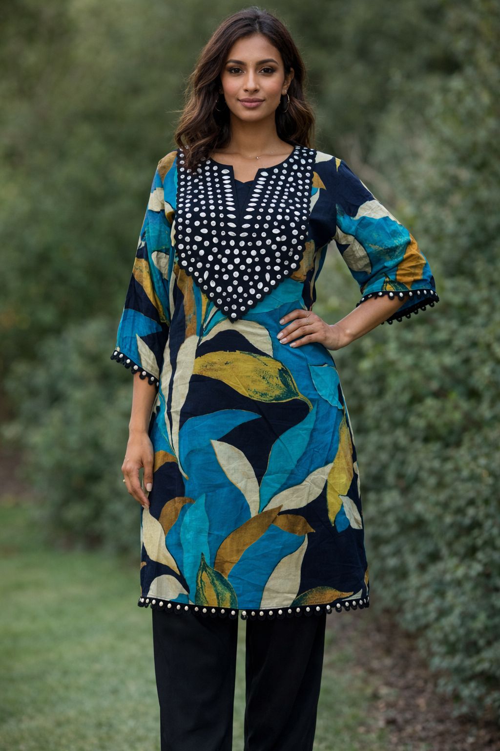 Blue Leaf Print Kurta Set with Mirror Work Yoke