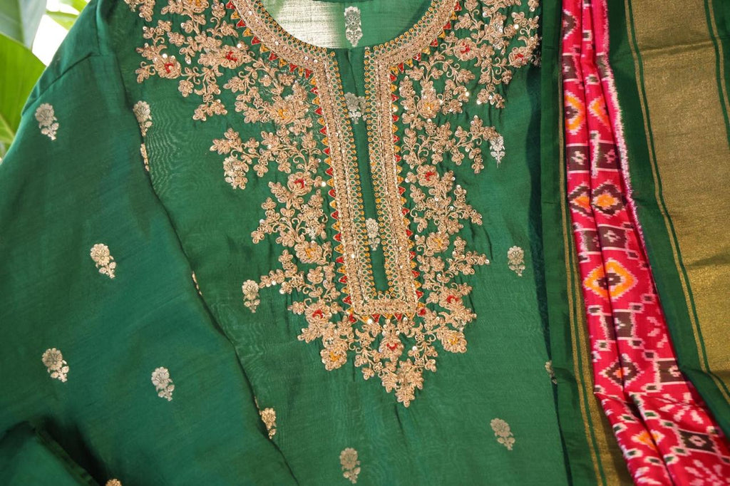 Sandhya Reddy - Bottle Green Pure Banarasi Silk Semi-Stitched Suit Set with Dabka, Dori and Zardozi Work with Contrast Rani Pink Handwoven Ikkat Dupatta